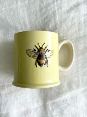 The Old Pottery Company Yellow Bumblebee Mug